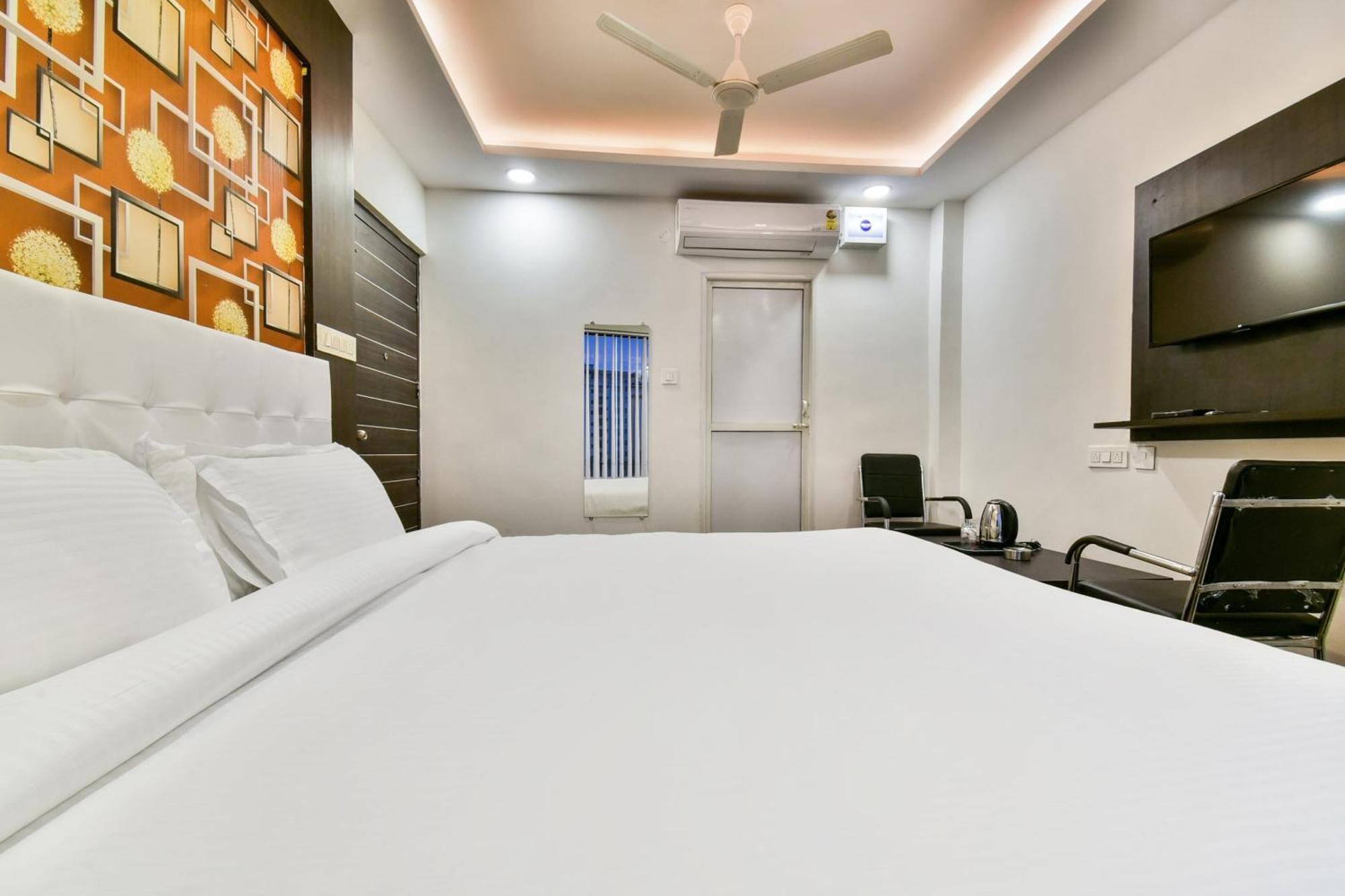 Collection O Addiction Hotel Patna  Exterior photo
