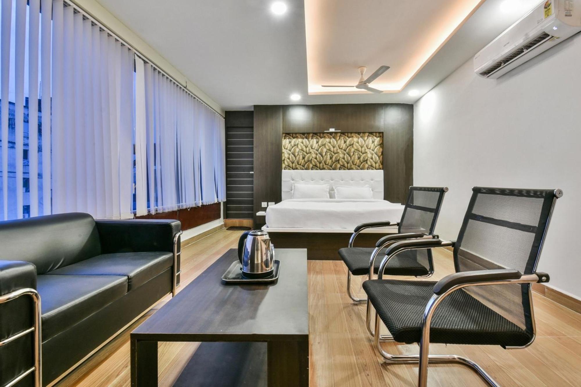 Collection O Addiction Hotel Patna  Exterior photo