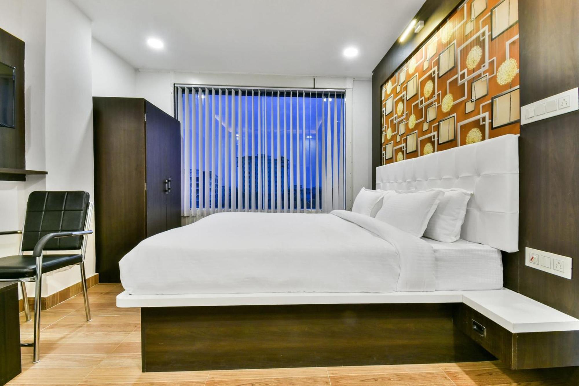 Collection O Addiction Hotel Patna  Exterior photo